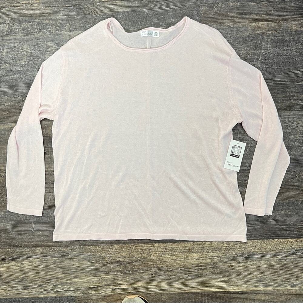 NWT 89th & Madison Soft Pink Long Sleeve Knit Top size medium M B134